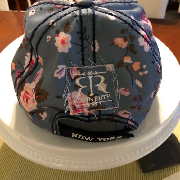 Robin Ruth Floral Cap - Picture 3 of 4